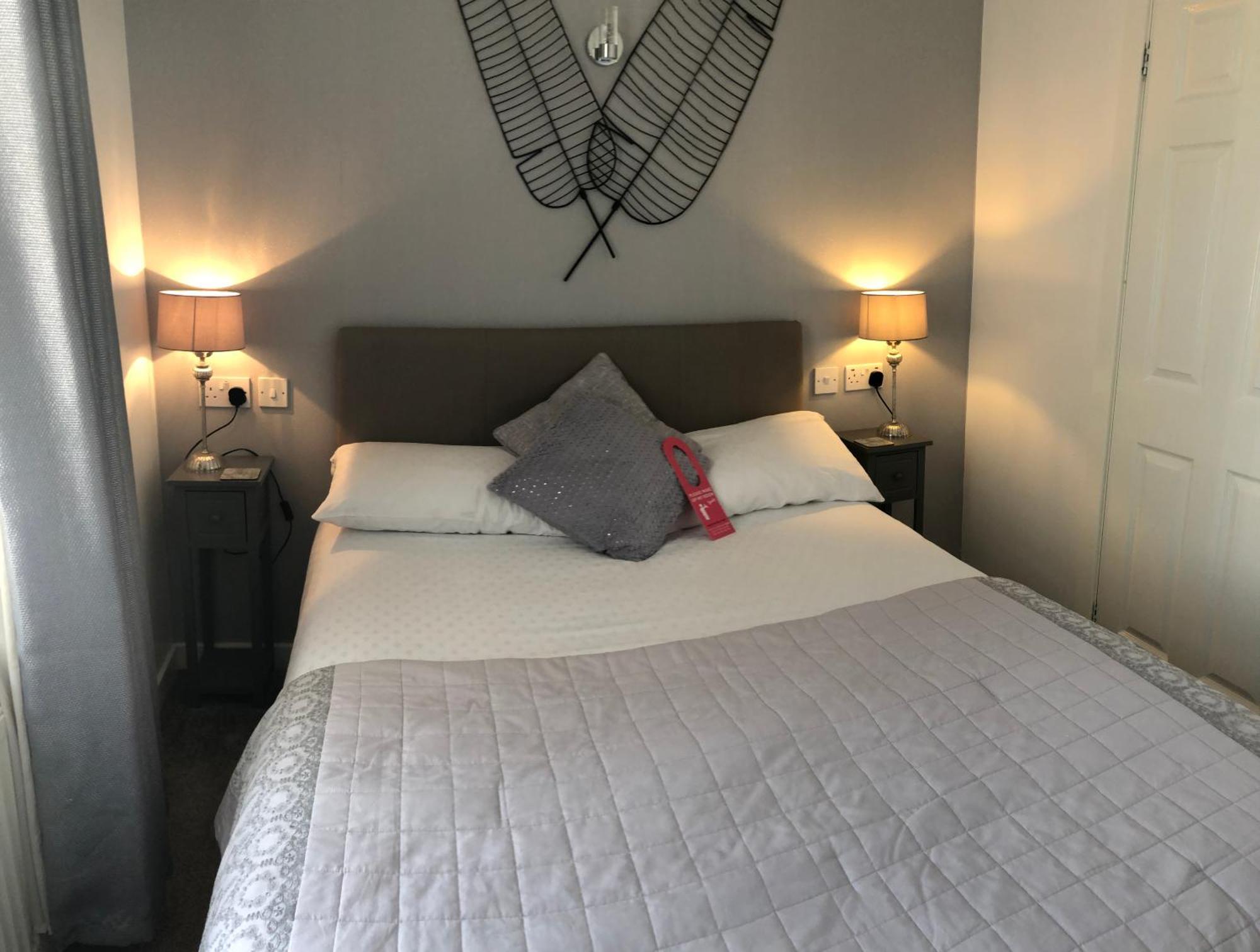 Four Seasons Guest House — Photos 3